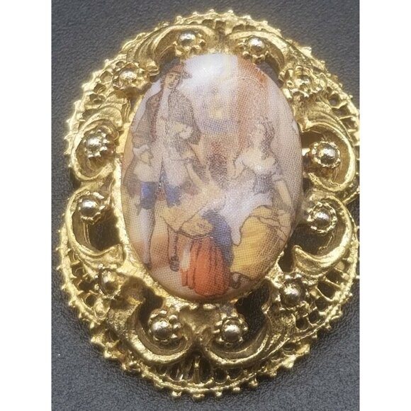 Victorian Fragonard Rococo Style Print on Ornate Oval Gold Tone Brooch Pin - Picture 2 of 4